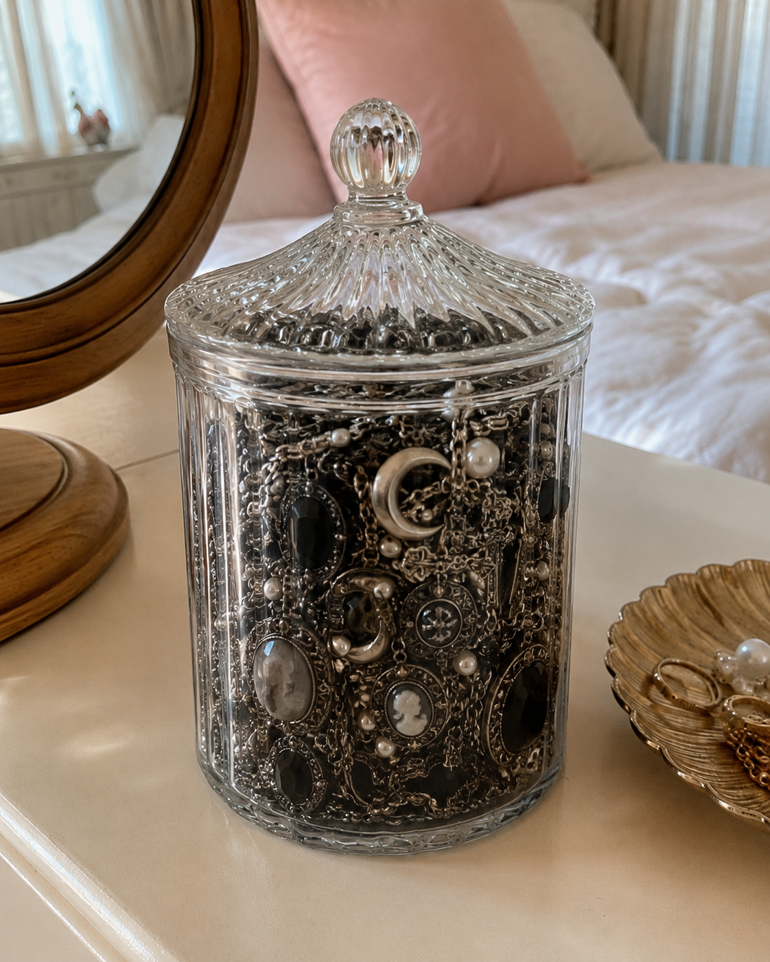 Sadie Charms mystery jewelry jar